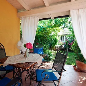 Apartament Your Colourful, Lublana